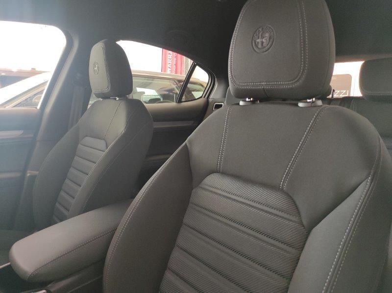 ALFA ROMEO Stelvio - Stelvio 2.2 Turbodiesel 210 CV AT8 Q4 Sprint