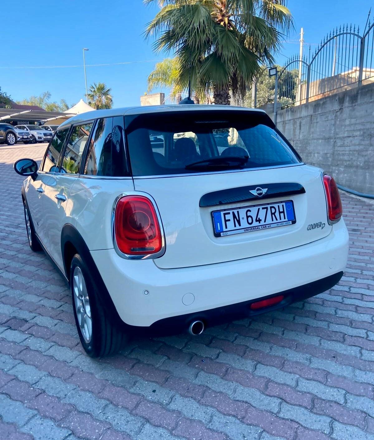 Mini Cooper D 1.5 116cv Hipe 5p