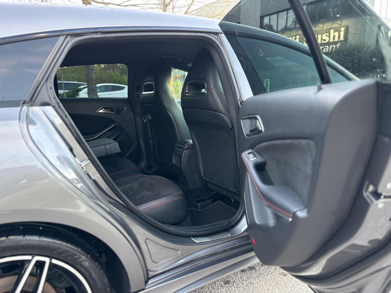 Mercedes-benz CLA 180D AMG Shooting Brake Premium