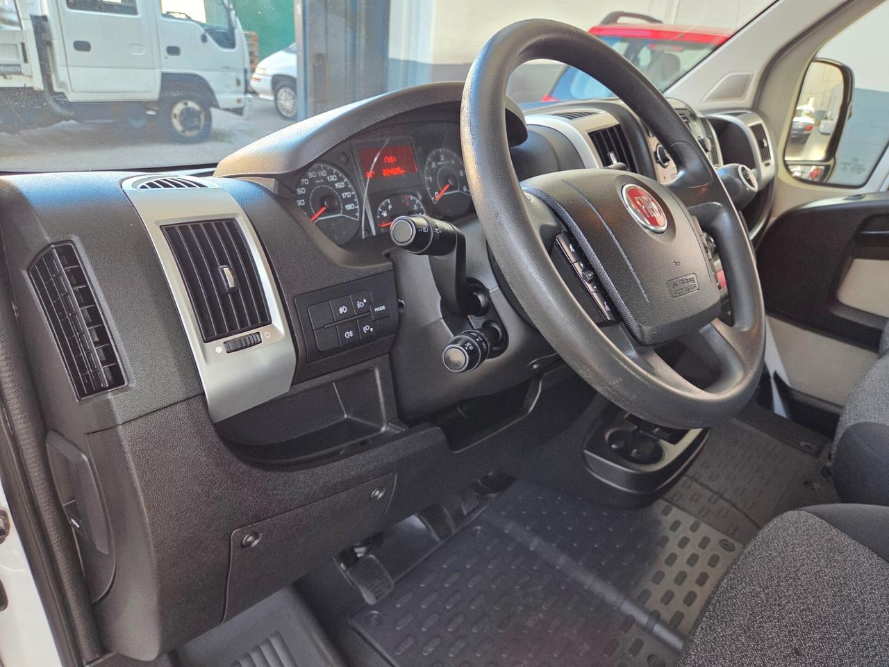 Fiat ducato 35 cassone fisso 2.3mjt 7 posti