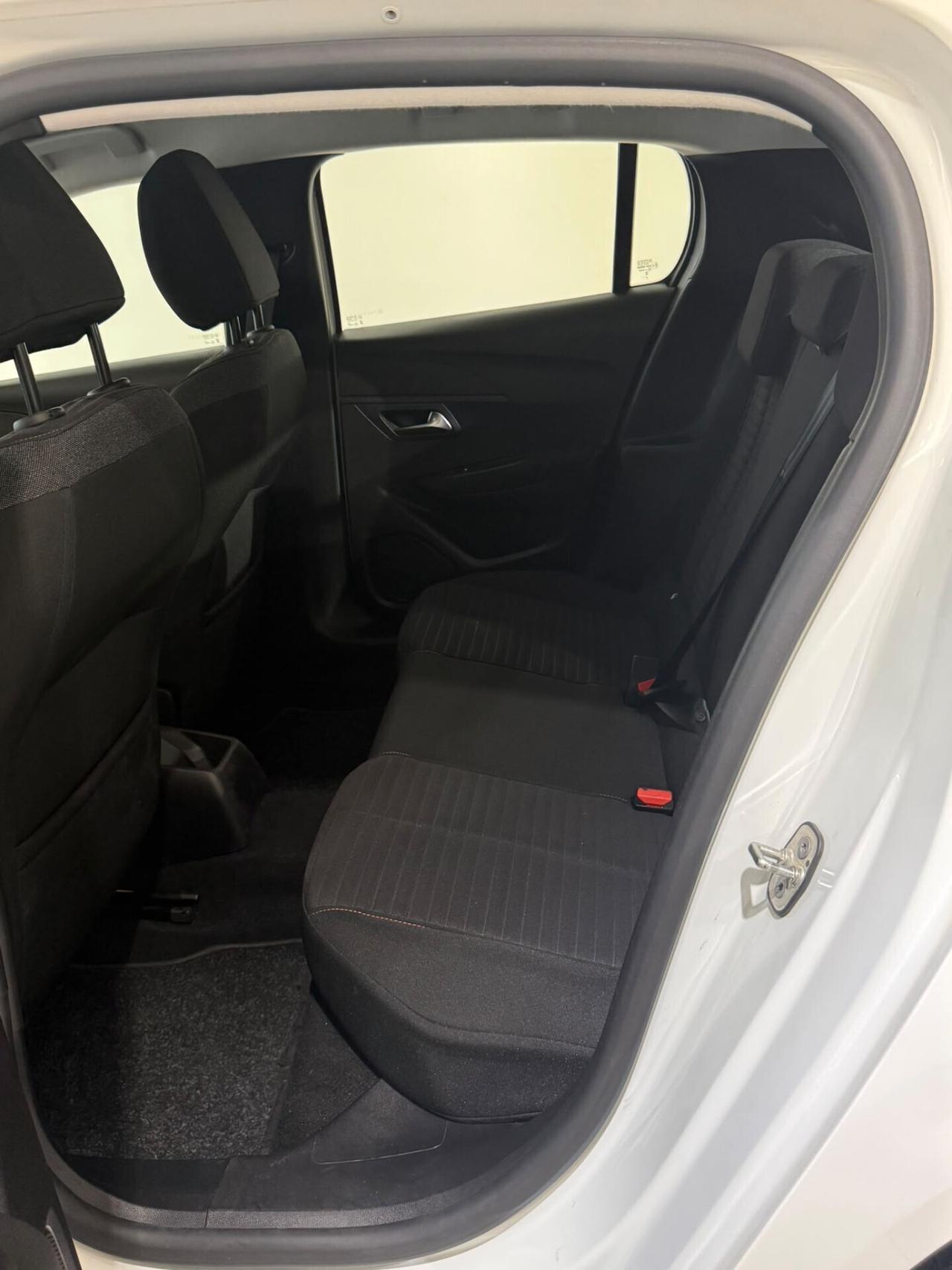 Peugeot 208 1.5 100CV ANNO 2023 60.000 KM