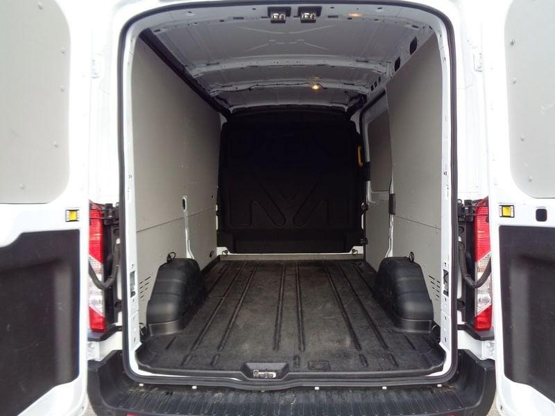 Ford Transit Transit 330 2.0TDCi EcoBlue 130CV L2H2 Trend + IVA