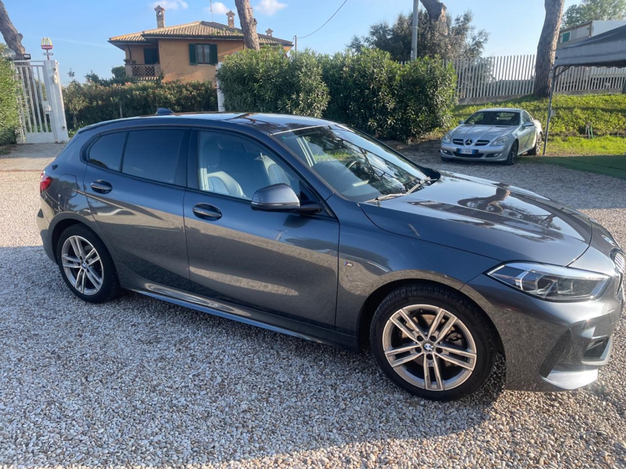 Bmw 116 116d 5p. Msport