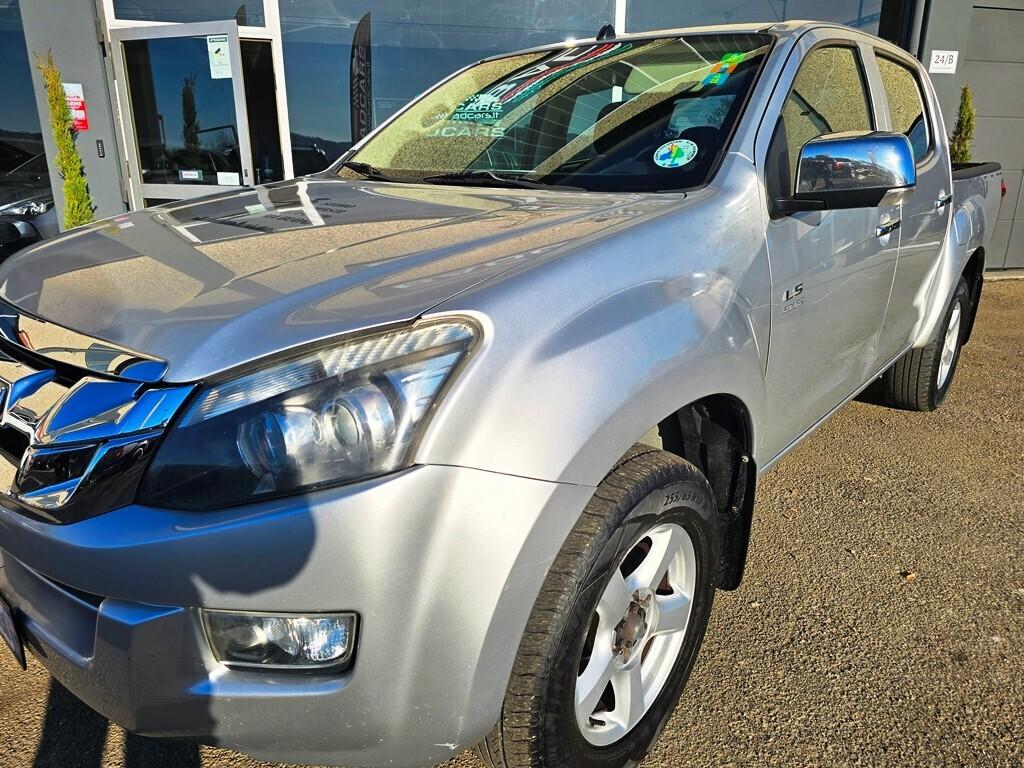 Isuzu D-Max 2.5 TDI 163CV SOLAR 4WD