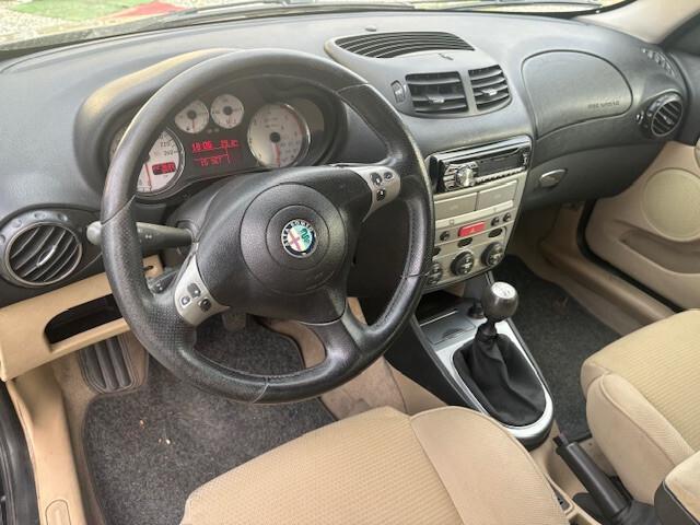 Alfa Romeo 147 1.9 JTD M-JET 16V 5 porte Dist.