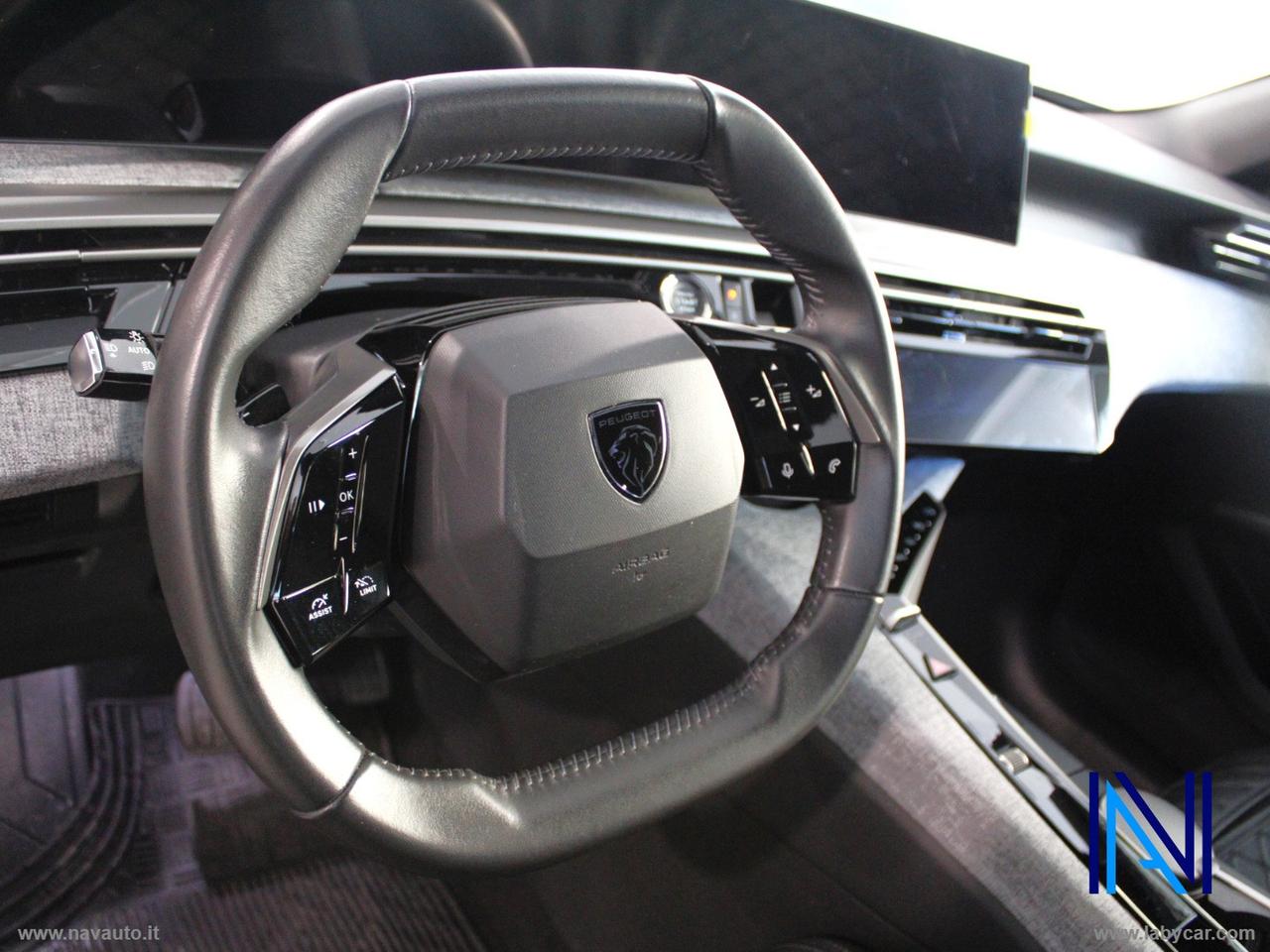 PEUGEOT 3008 Hybrid 136 e-DCS 6 Allure Pack