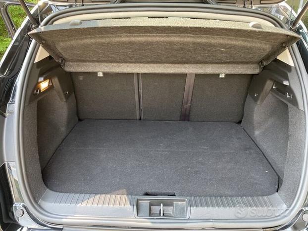 Renault Captur Plug-in Hybrid E-Tech 160 CV I...