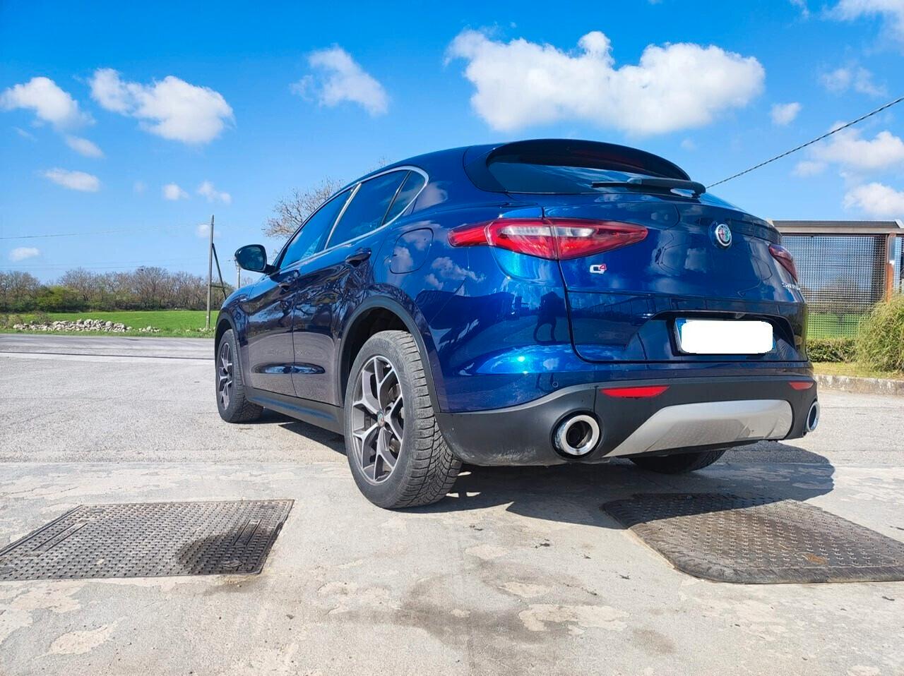 Alfa Romeo Stelvio 2.2 Turbodiesel 210 CV AT8 Q4 Super