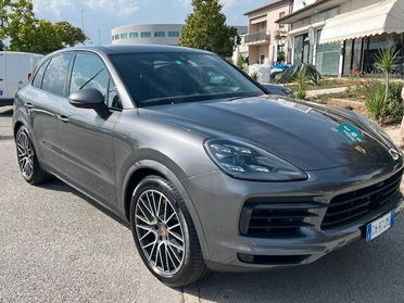 Porsche Cayenne 3.0 V6 E-Hybrid Approved