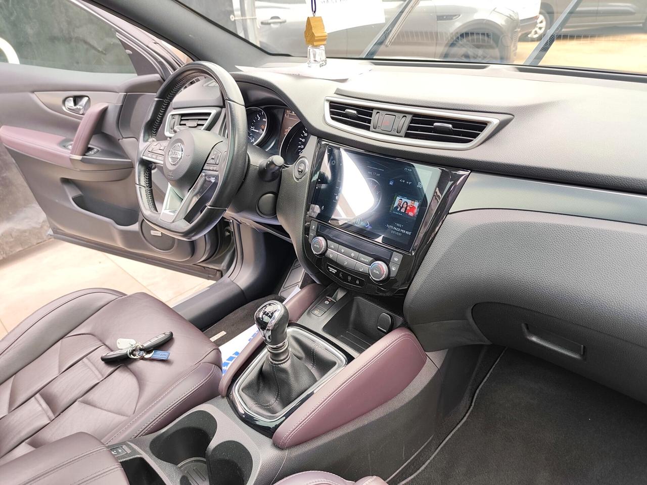 Nissan Qashqai 1.6 dCi 131 cv 4WD Tekna TETTO