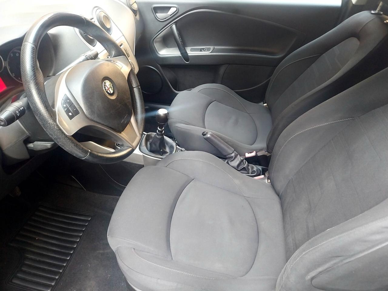 Alfa Romeo MiTo 1.4 78 CV Distinctive