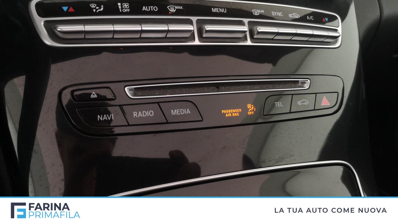 Mercedes-Benz Classe C-A205 2016 Cabrio - C Cabrio 220 d Sport 4matic auto