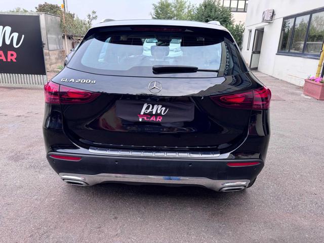 MERCEDES-BENZ GLA 200 d Automatic