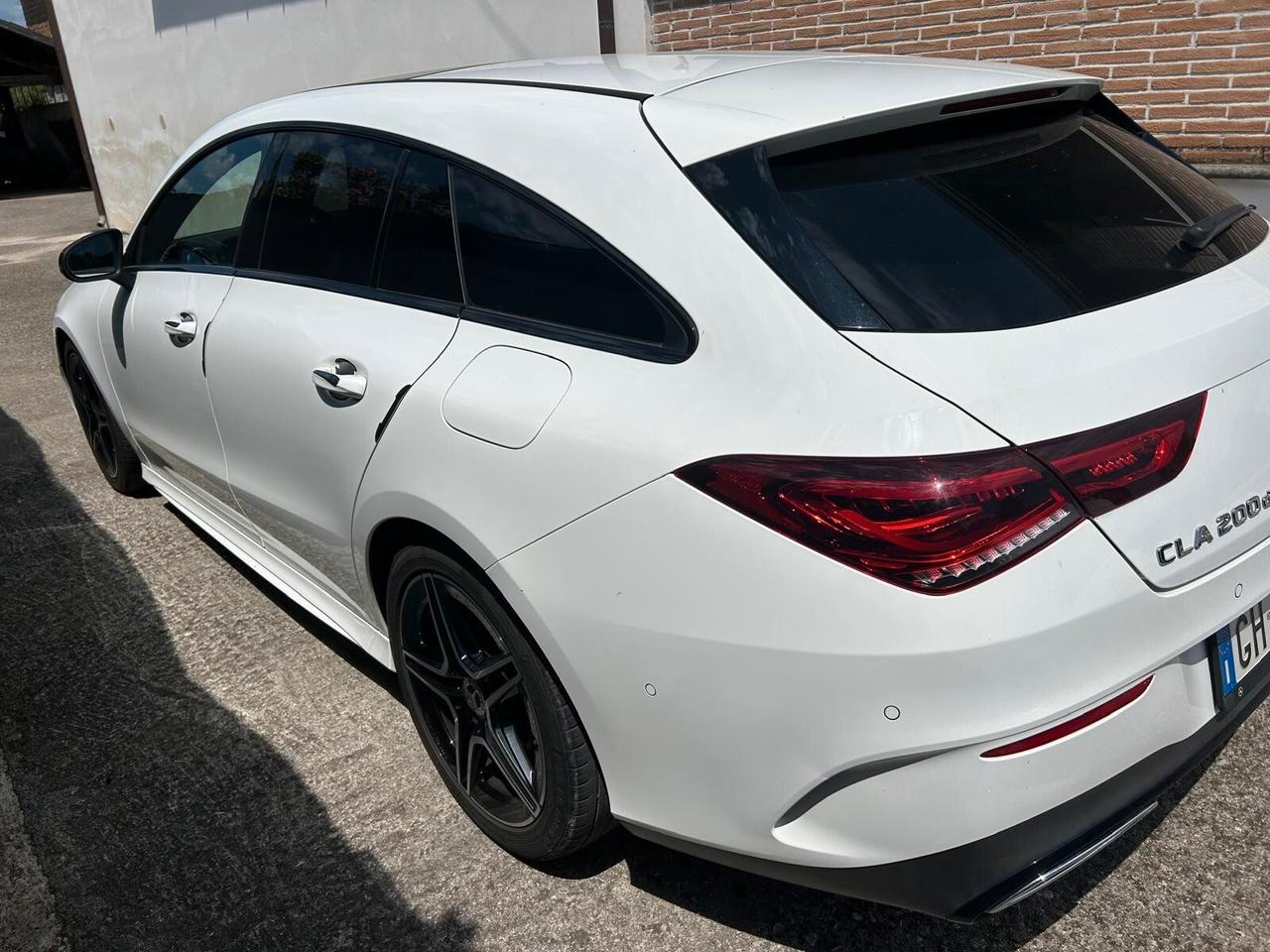 Mercedes-benz CLA 200 d Automatic Shooting Brake Premium