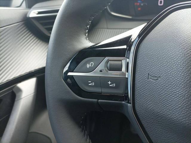 PEUGEOT 2008 PureTech 100 S&S Allure