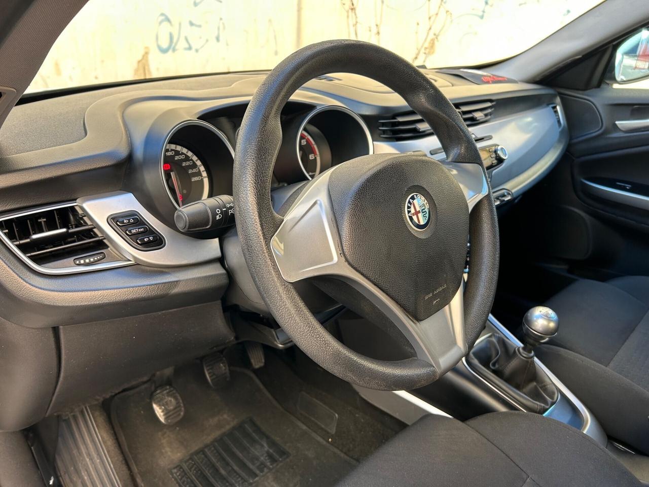 Alfa Romeo Giulietta 1.6 JTDm garanzia 12 mesi