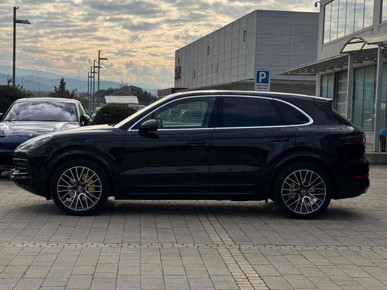 Porsche Cayenne 3.0 V6