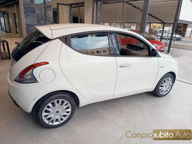 LANCIA Ypsilon 1.2 69 CV 5 porte S&S Platinum