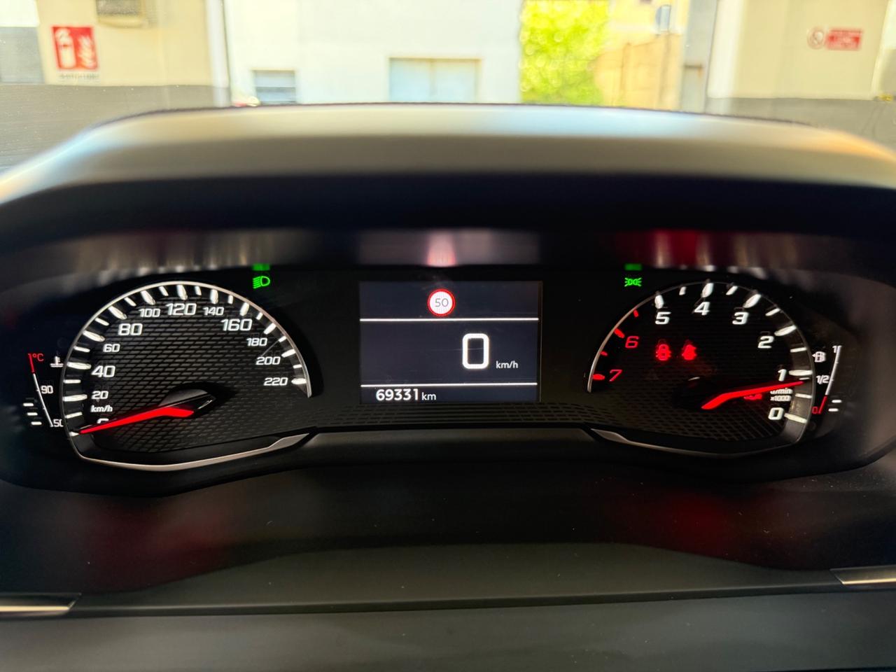 Peugeot 2008 PureTech 100 S&S Allure CINGHIA APPENA FATTA