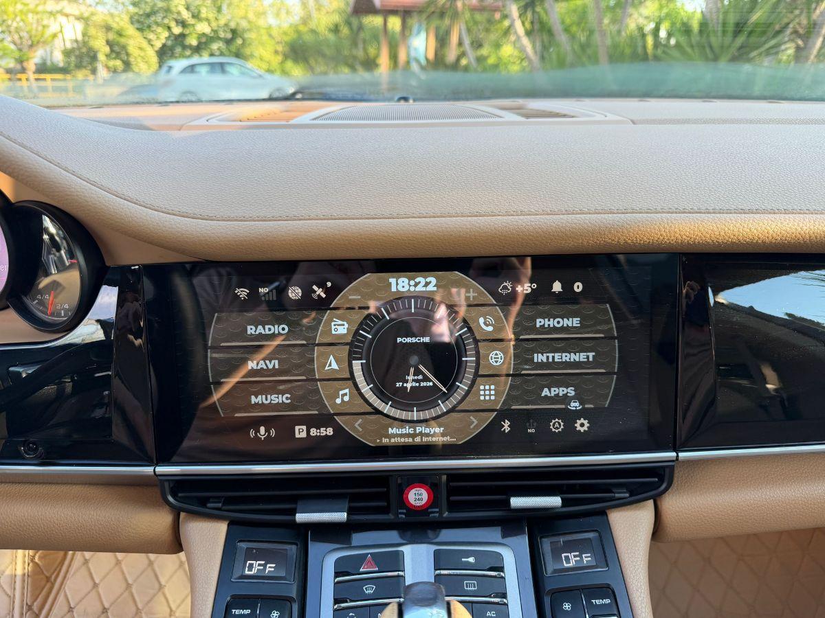 PORSCHE - Panamera - 3.6 4