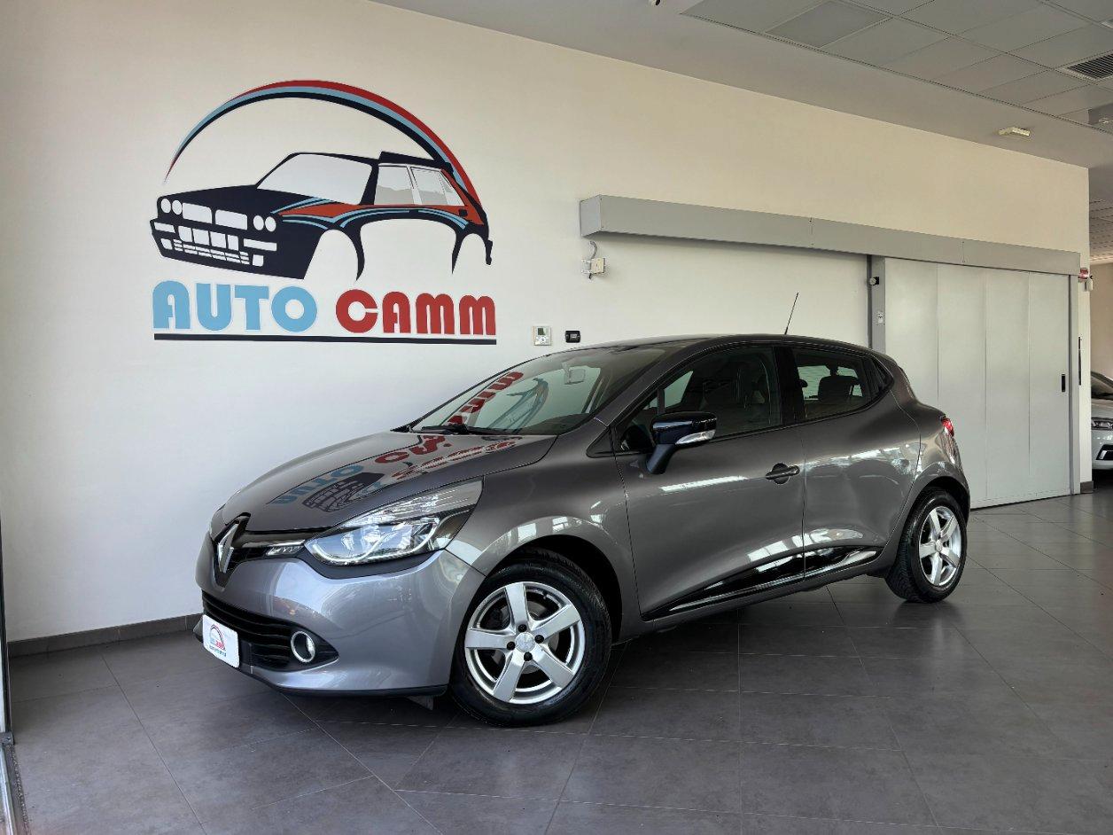 Renault Clio 5p 1.2 Live 75cv