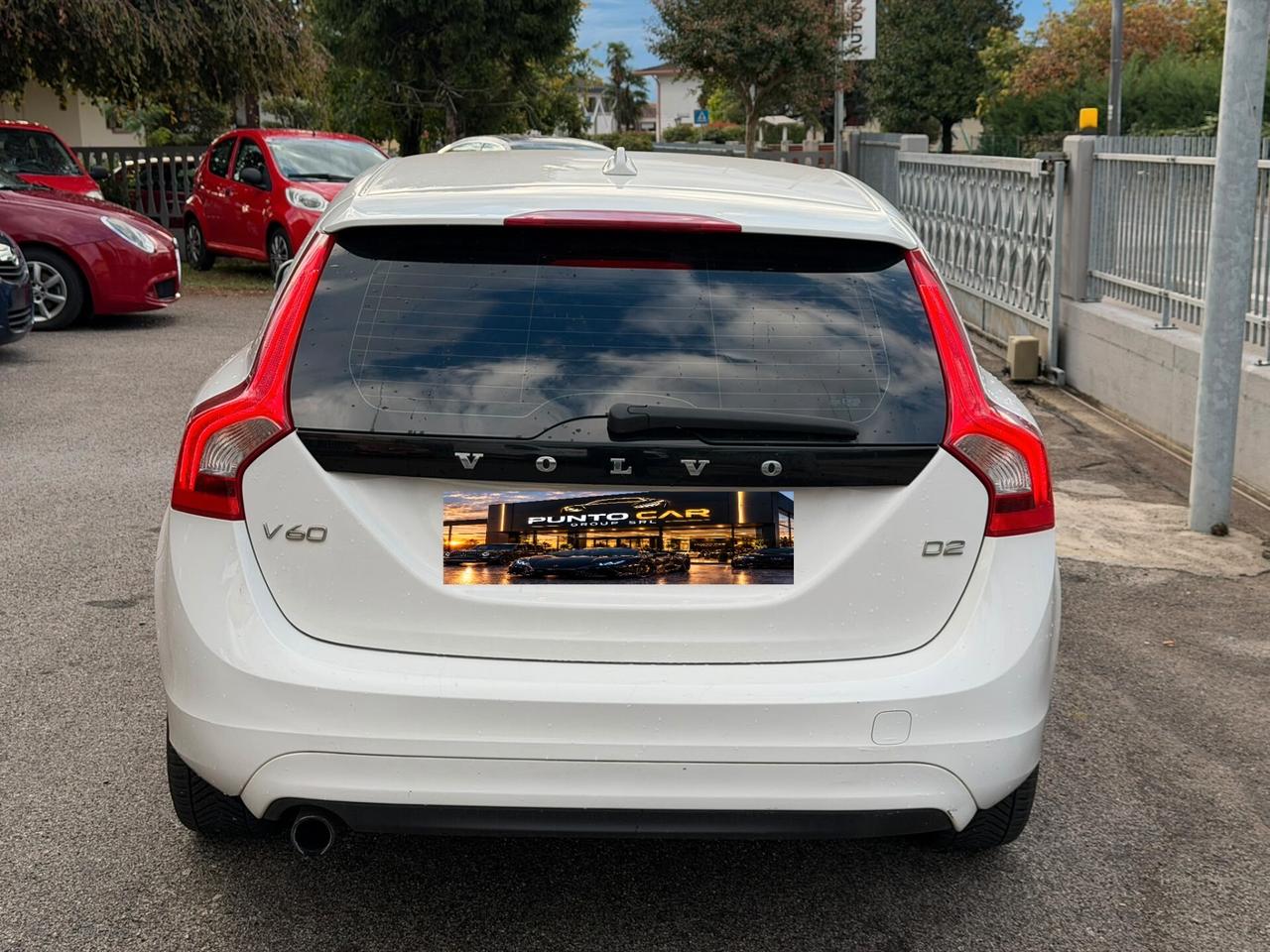 Volvo V60 D2 Geartronic Momentum N1