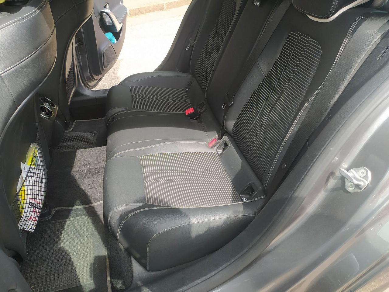 Mercedes-Benz A 180 Business