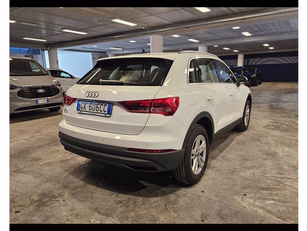 AUDI Q3 45 1.4 tfsi e business s-tronic del 2022