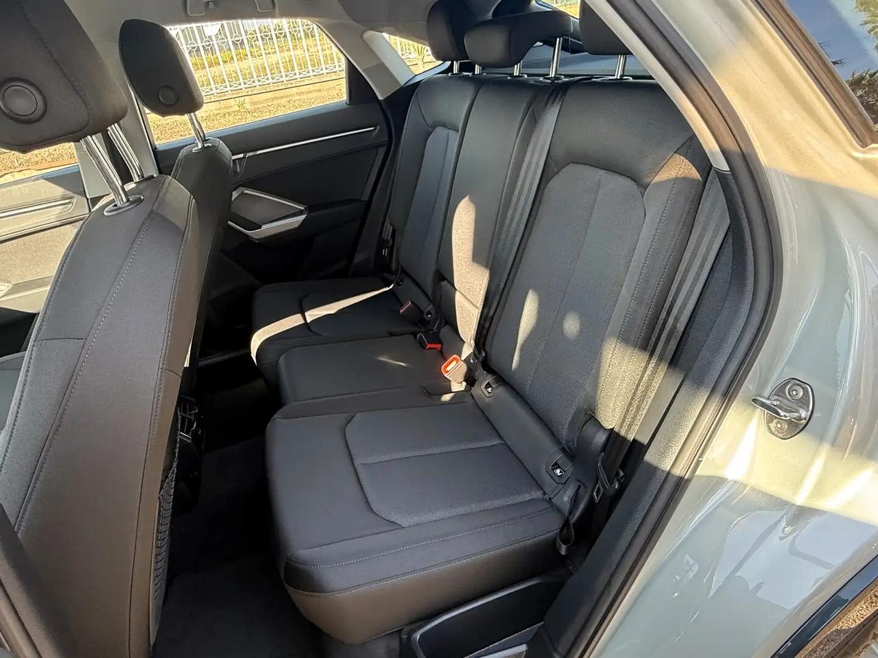 Audi Q3 SPB 35 TDI S tronic Business Plus