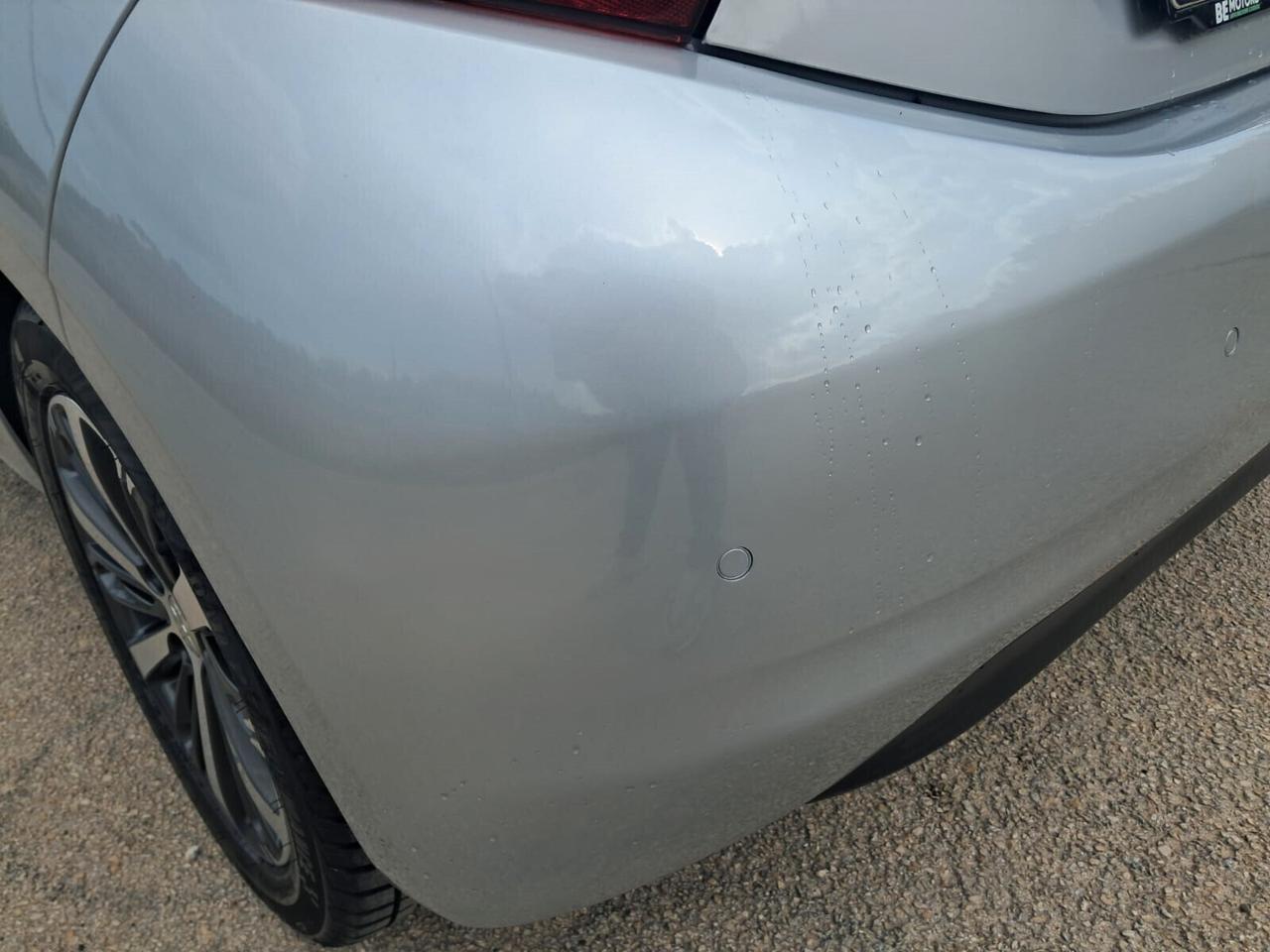 Peugeot 208 1.2 - 5 posti 60 Kw (Benzina/Gpl)