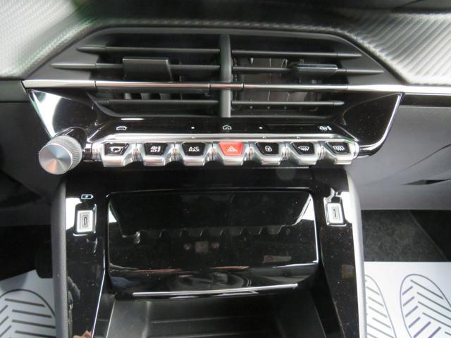 PEUGEOT 2008 PureTech 100 S&S Allure