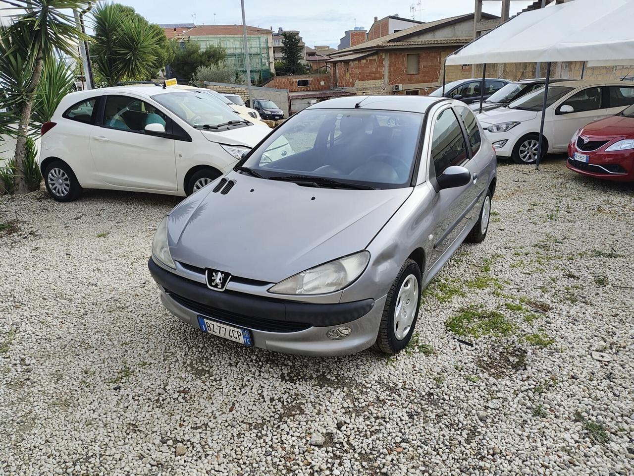 Peugeot 206 1.4 HDi adatta per neopatentati