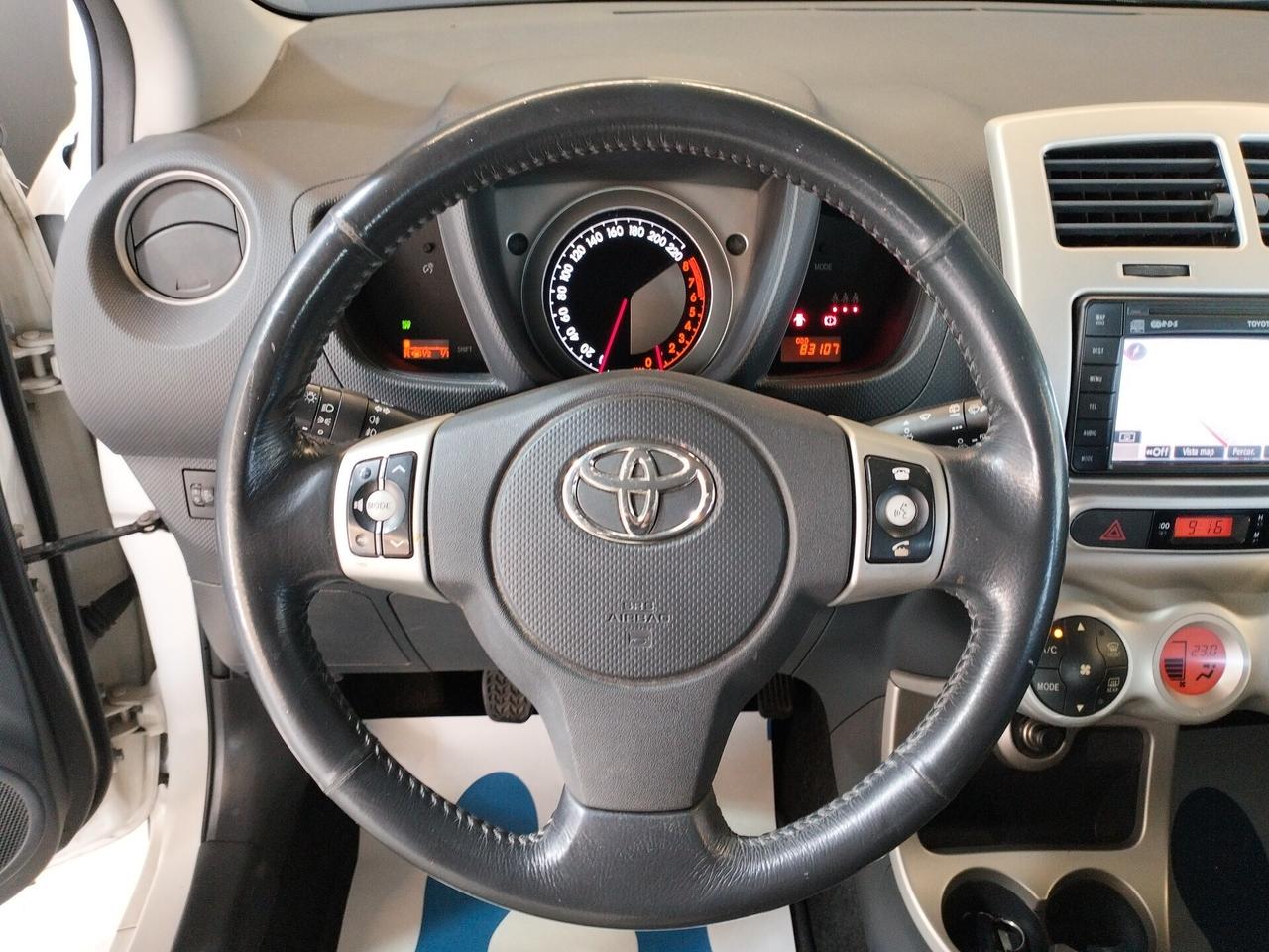 Toyota Urban Cruiser 1.3 vvt-i Dual Luxury - NEOPATENTATI