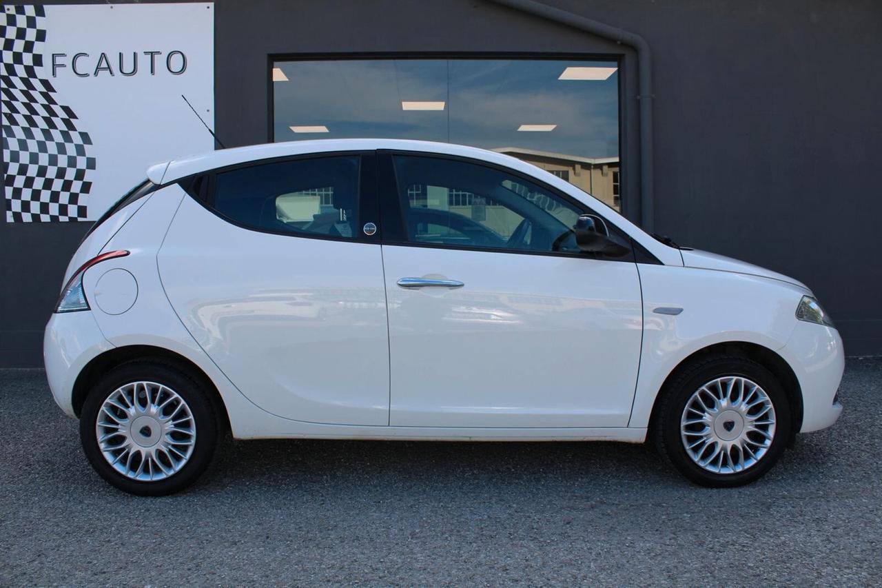 Lancia Ypsilon 1.2 69 CV 5 porte GPL Ecochic Gold