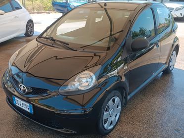 Toyota Aygo 1.0 5 porte Ok Neo Gar Rate