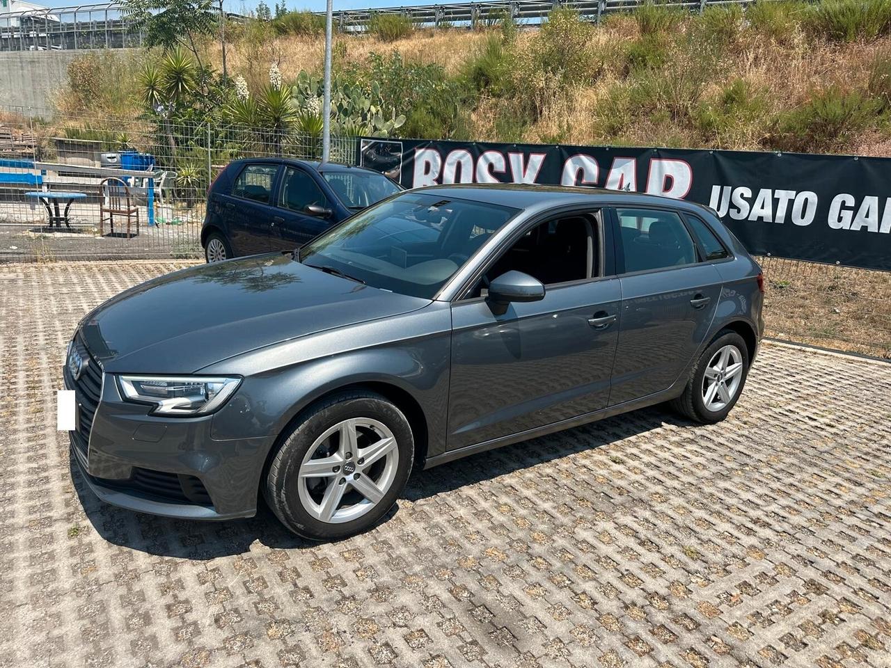 Audi A3 1.6 TDI 116 CV Sport-08/2017