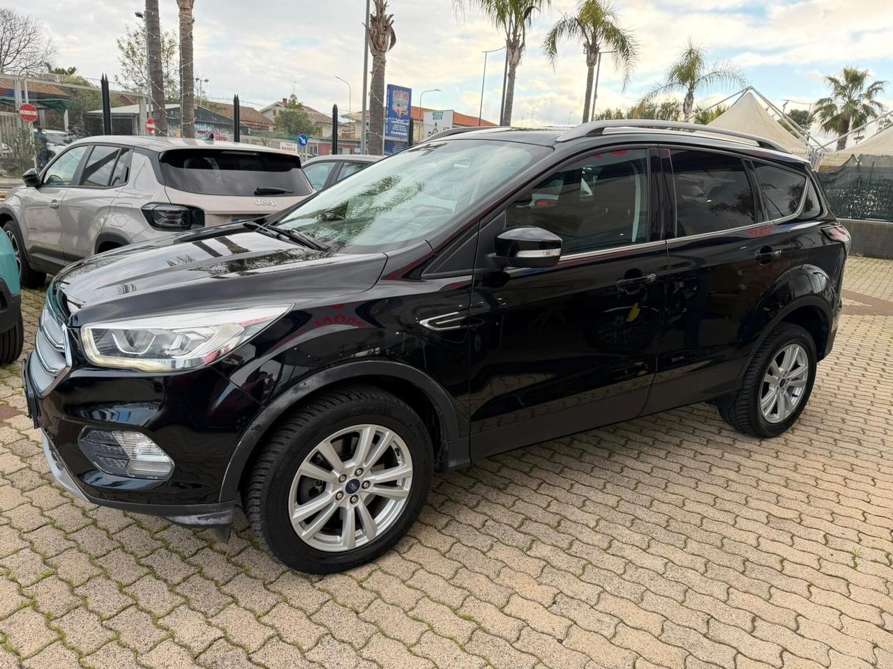 Ford Kuga 2.0 TDCI 120 CV S&S 2WD Powershift ST-Line