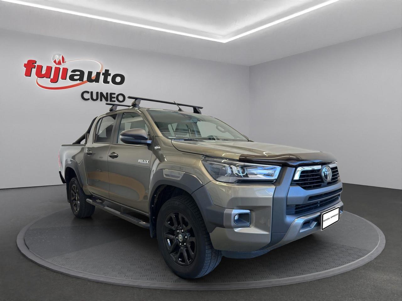 Toyota Hilux 2.8 d double cab Invincible 4wd auto