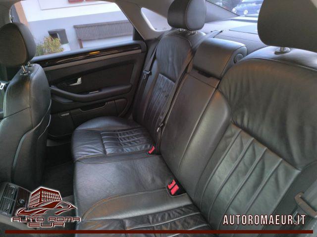AUDI A8 3.0 V6 TDI quattro tiptronic NAVI! PDC!