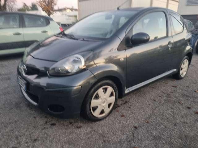 Toyota Aygo Aygo I 2005 3p 1.0 Now FL