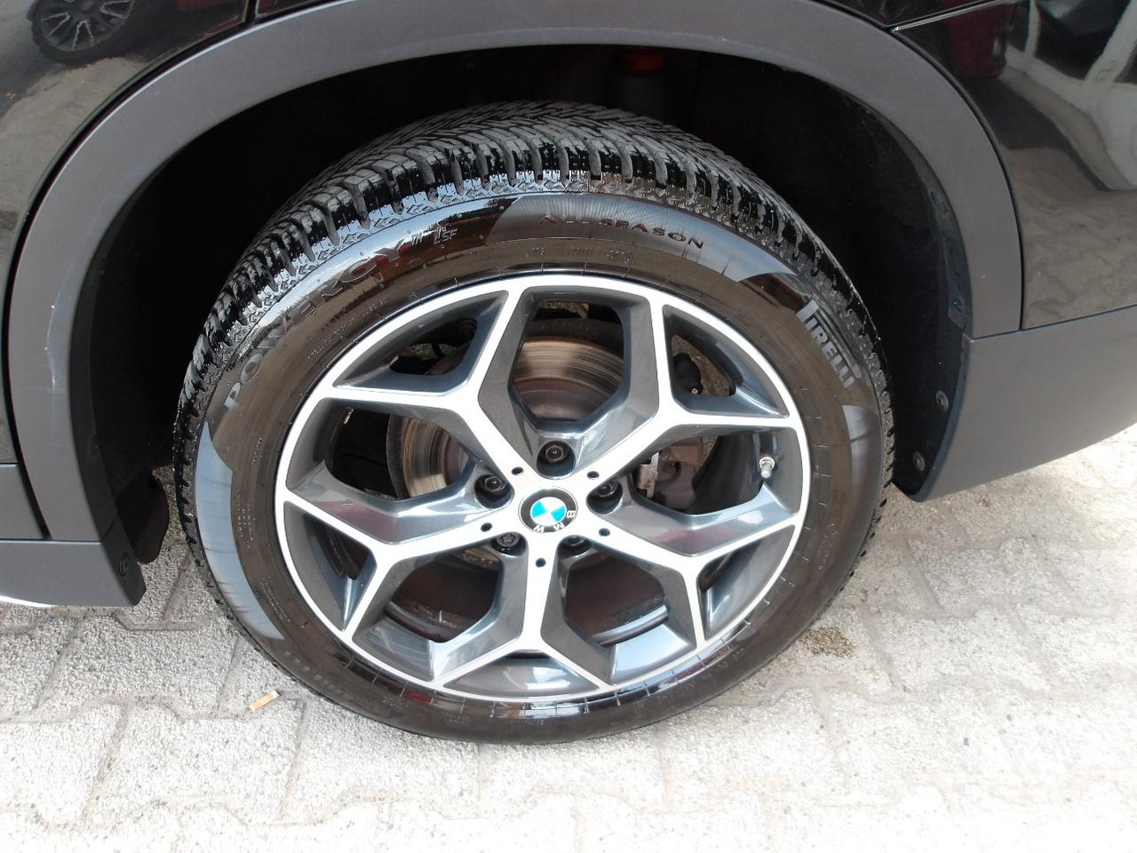 BMW X1 sdrive18d xLine auto my18