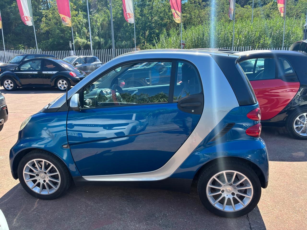Smart ForTwo 700 coupé pure (45 kW)