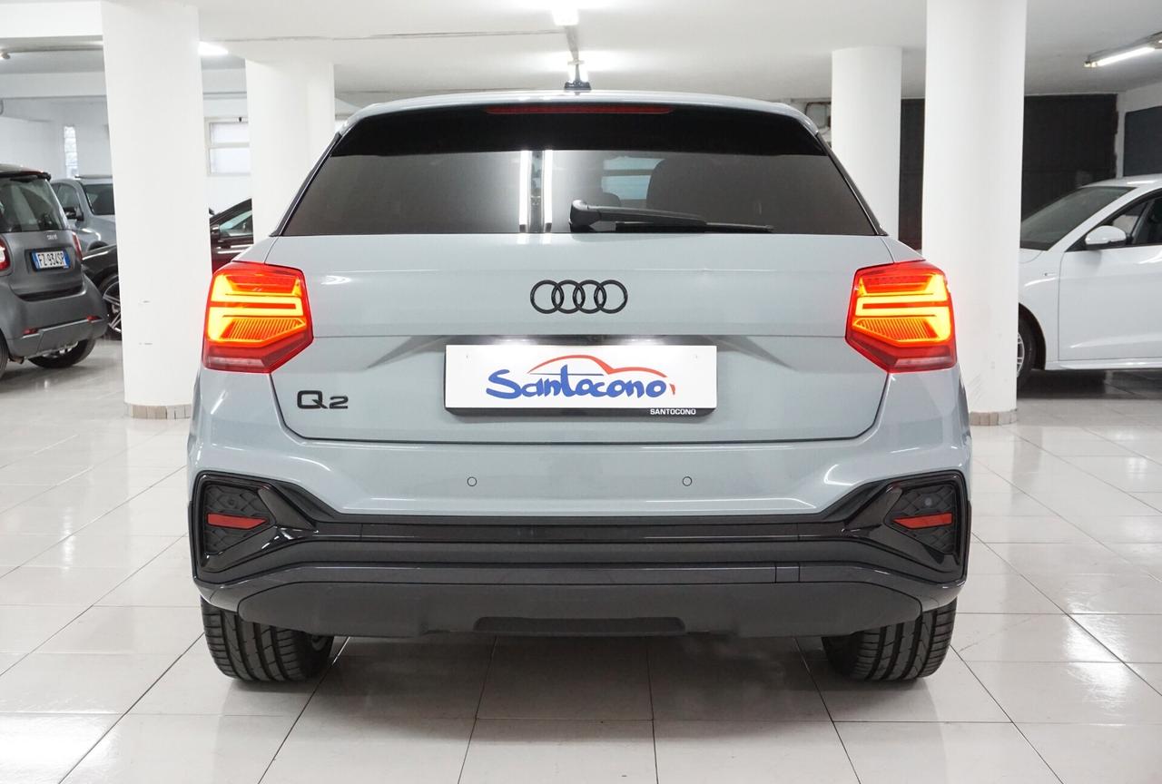 Audi Q2 35 TFSI S tronic S line Identity Black