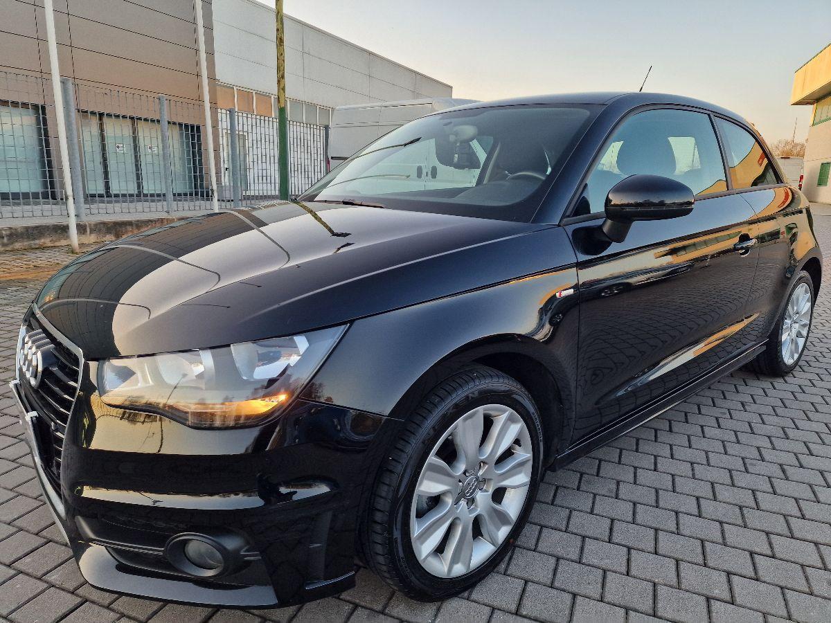 AUDI - A1 - 1.2 TFSI Attraction SLINE NEOPAT