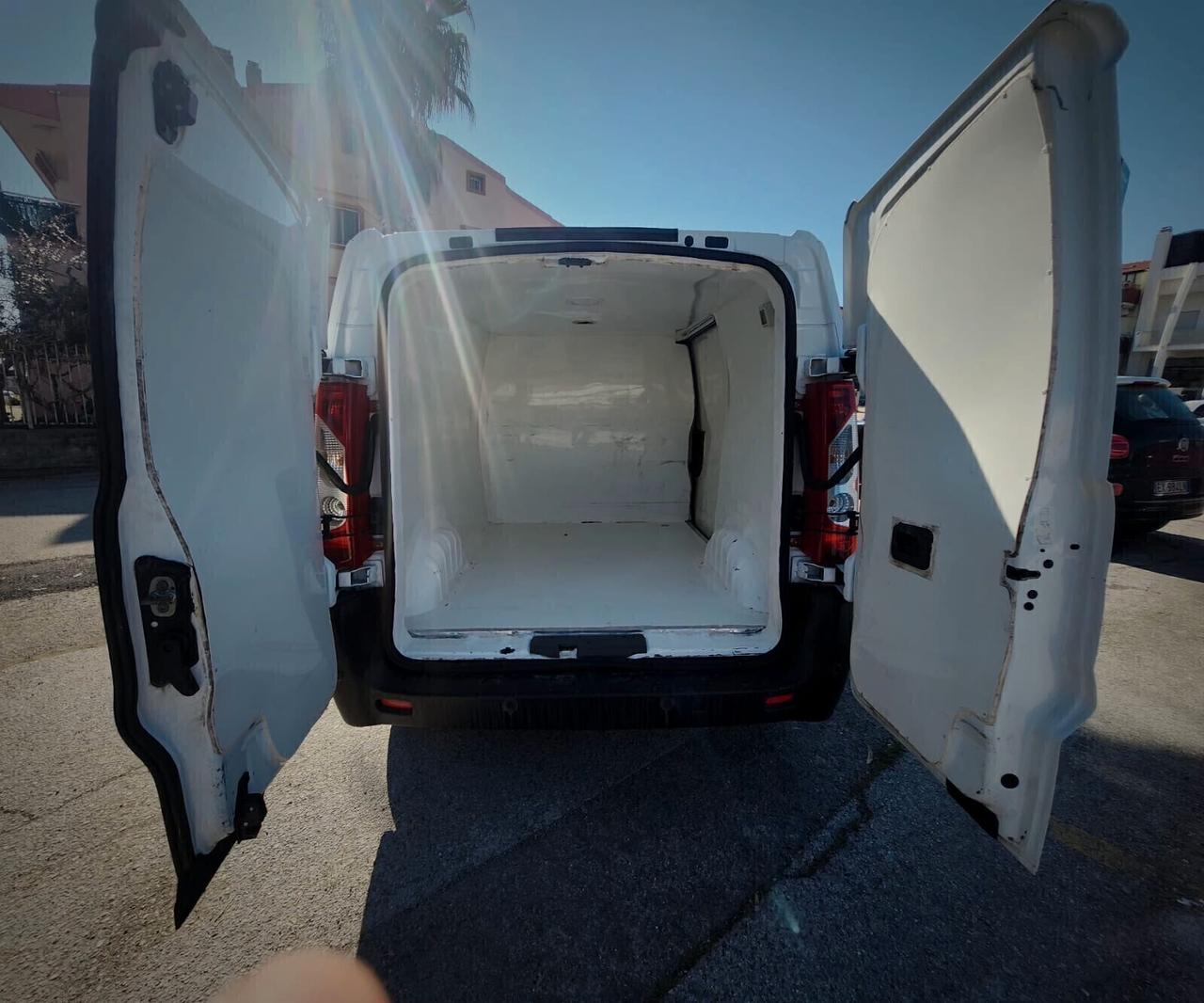 PEUGEOT EXPERT FURGONE 3POSTI 2.0 HDI 136CV MY2015