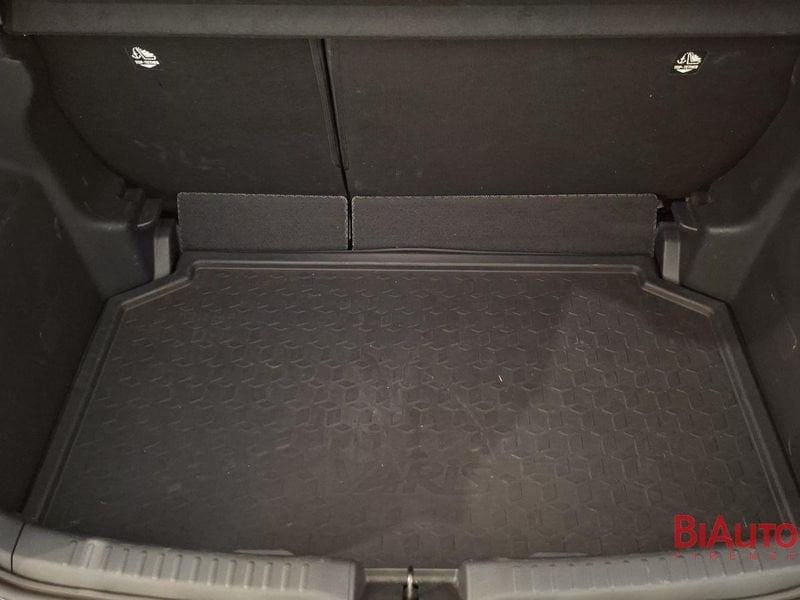 Toyota Yaris Yaris 1.5h Lounge