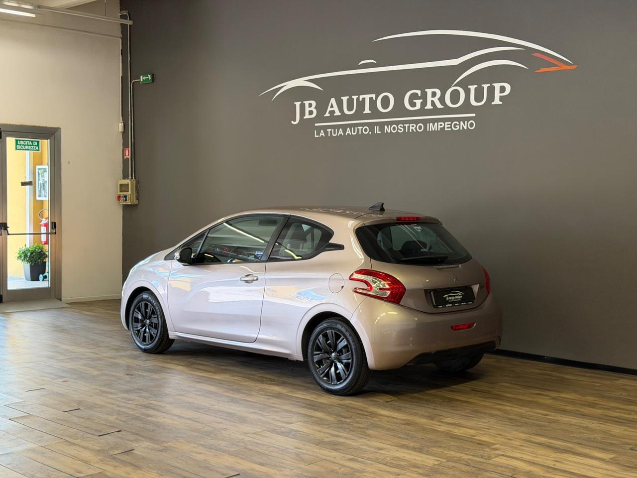 Peugeot 208 1.2 VTi Allure