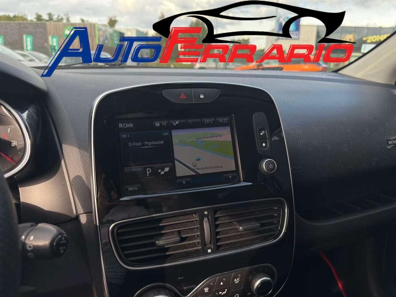 Renault Clio RS TROPHY AKAPRAPOVIC SENS PARK 18" VETRI SCURI SED. RISCALDATI PELLE/TESSUTO IN ARRIVO OPZIOANBILE