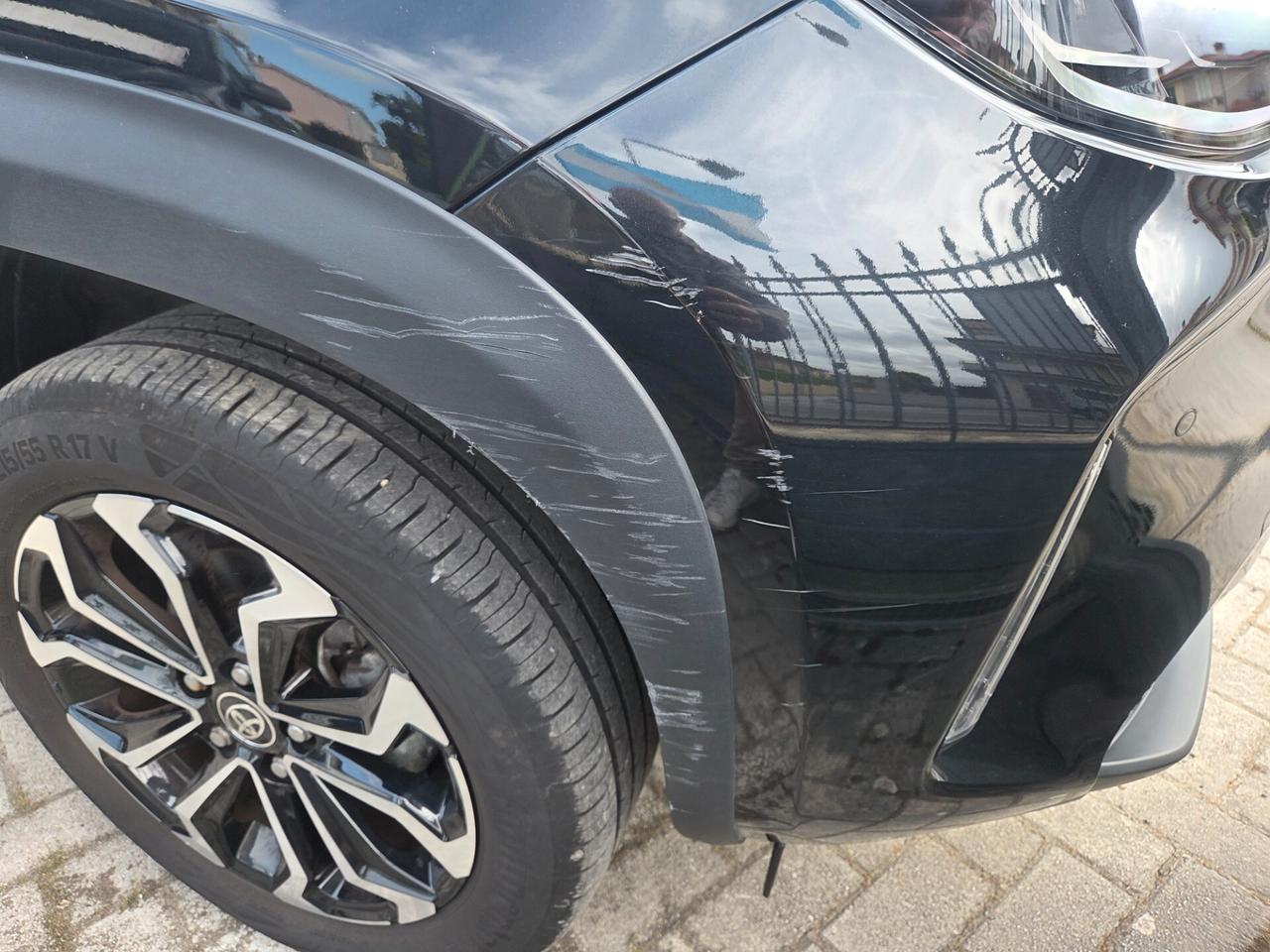 Toyota Yaris Cross 1.5 Hybrid 5p. E-CVT AWD-i Trend