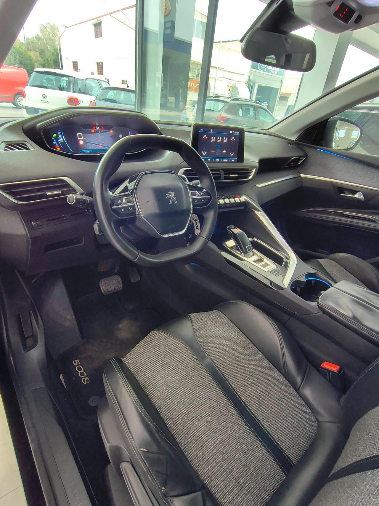 Peugeot 5008 BlueHDi 130 S&S EAT8 Allure